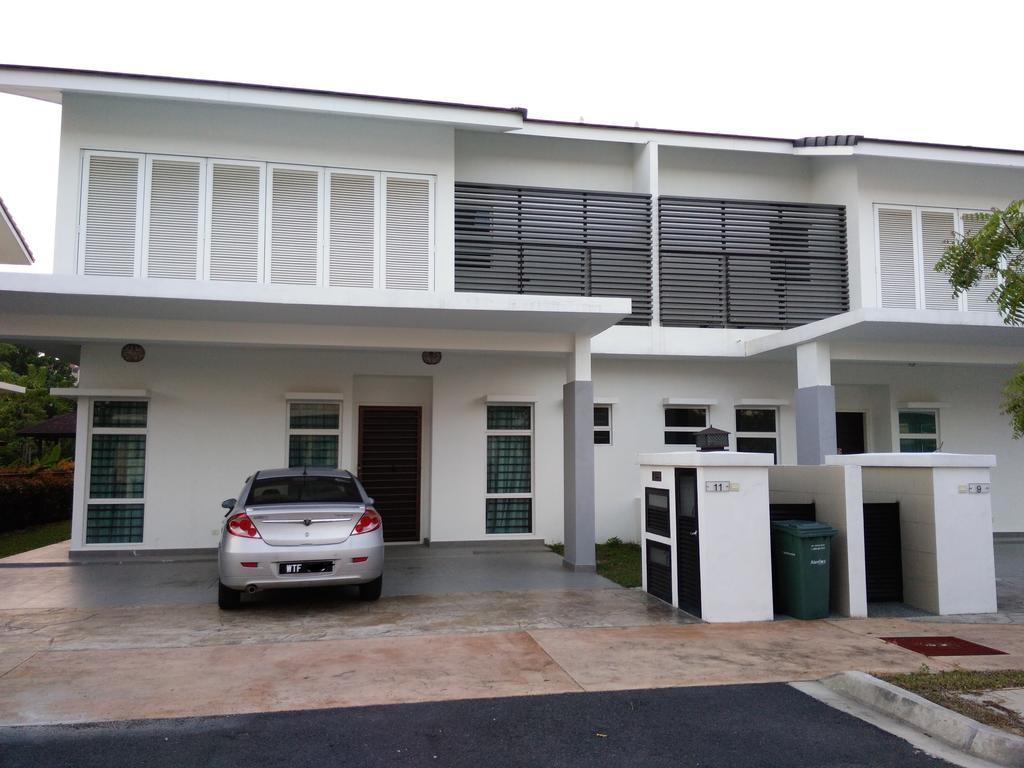 Juniper Homestay Putrajaya Presint 11 Eksteriør billede